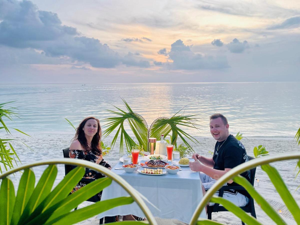 Thoddoo Beach Holiday Buitenkant foto